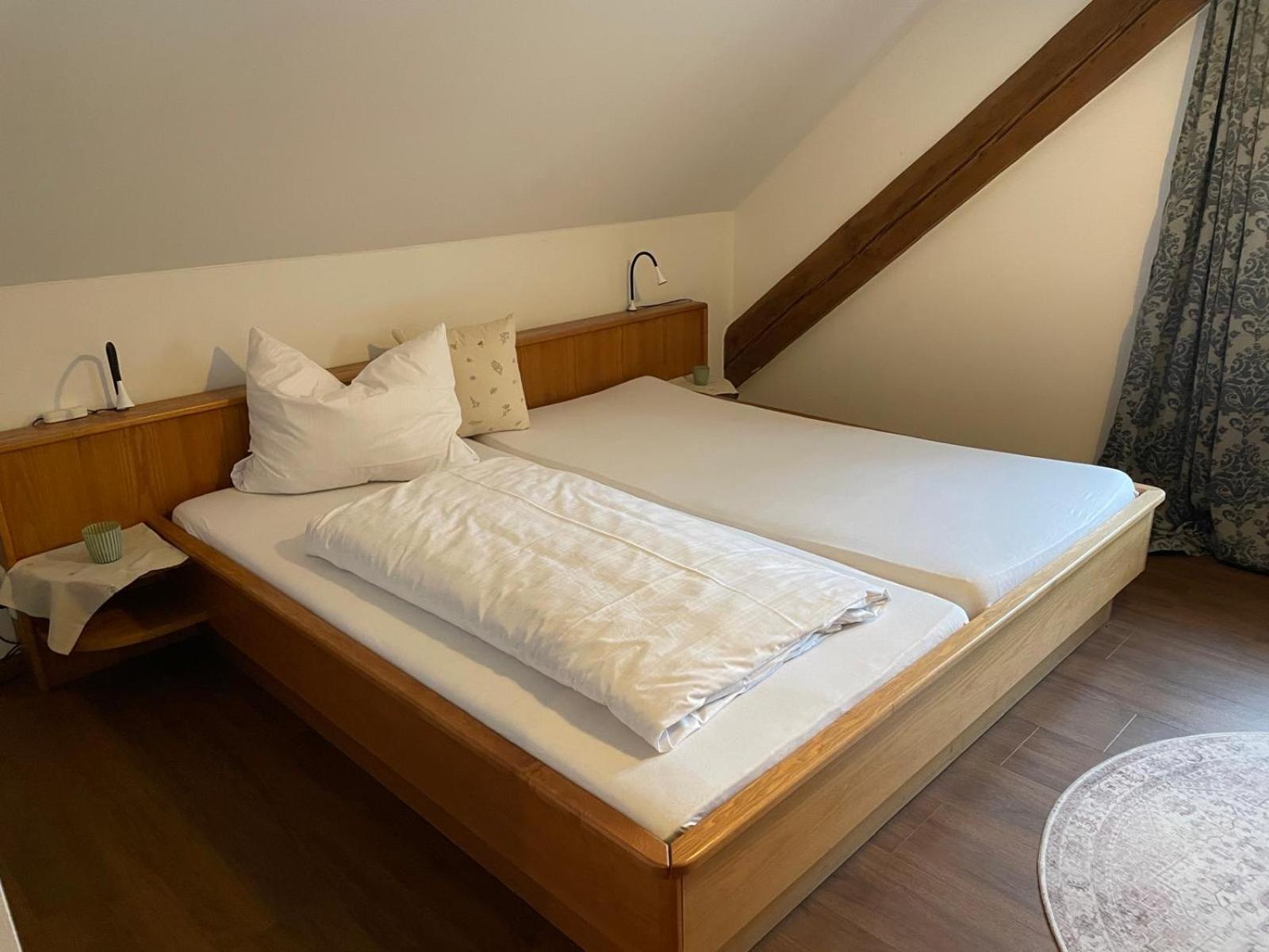 Il Castello Otel Haiming Dış mekan fotoğraf