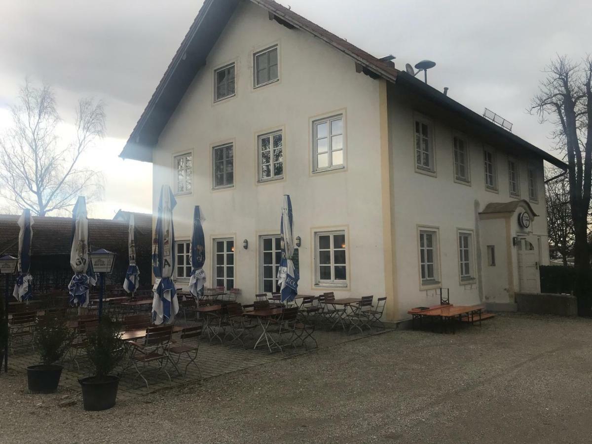 Il Castello Otel Haiming Dış mekan fotoğraf